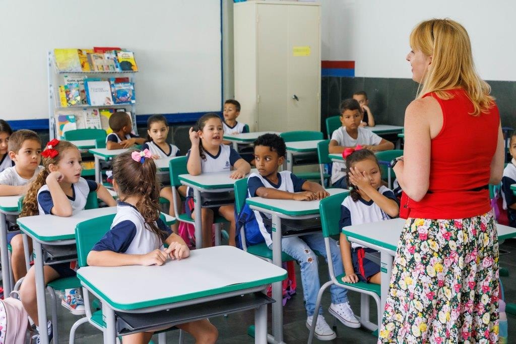 Leia mais sobre o artigo Prefeitura de Teresópolis convoca mais 40 professores aprovados em processo seletivo