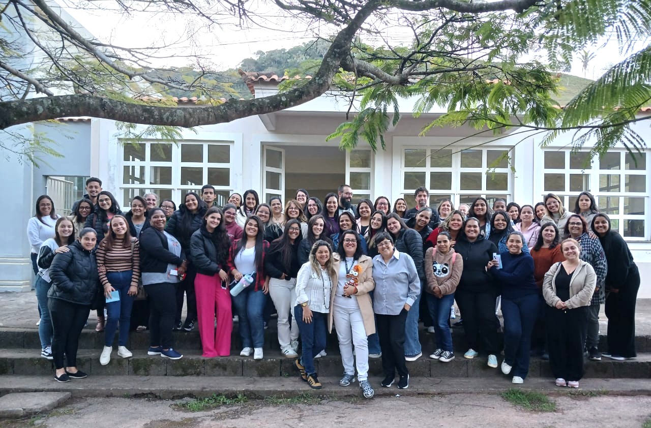 Leia mais sobre o artigo Educação Inclusiva: 1º Encontro com cuidadores e equipes diretivas das unidades da Rede Municipal reúne mais de 700 participantes